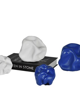 现代简约陶瓷小摆件m创意几何桌面软装饰品白色蓝色办公室书桌摆