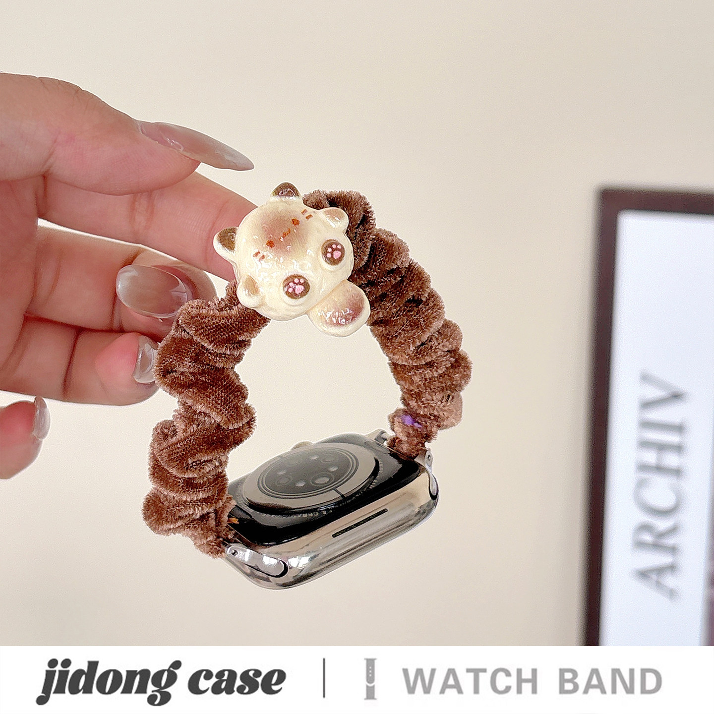 适用applewatchS11/10秋冬毛绒猫咪小狗发圈表带苹果手表ultra3/2女款闺蜜iwatch9/8/7/6新款休闲百搭SE腕带