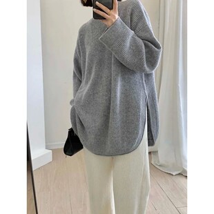 Solid color round neck side slit sweater纯色圆领侧开叉毛衣女