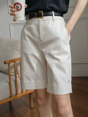 Solid color straight leg casual suit shorts 纯色直筒西装短裤