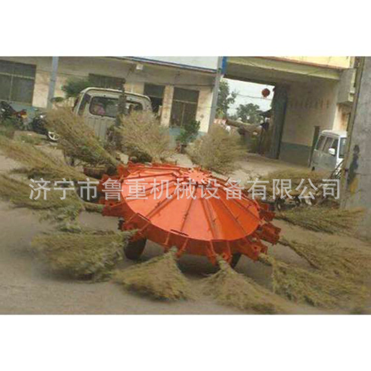 老厂家长期生产供应扫路机运费牵引式扫地机马路清扫车质量保