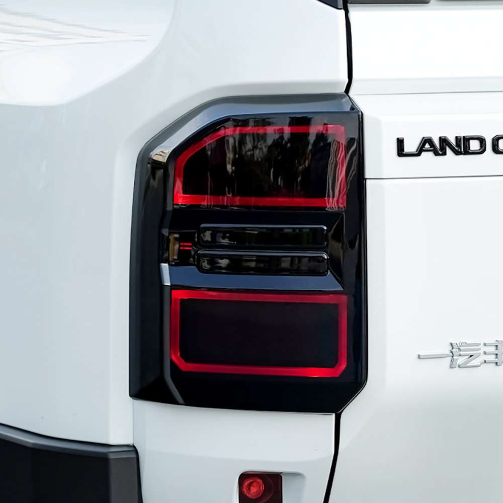 适用24款丰田普拉多LC250熏黑尾灯罩霸道外饰尾灯罩左右驾驶通用