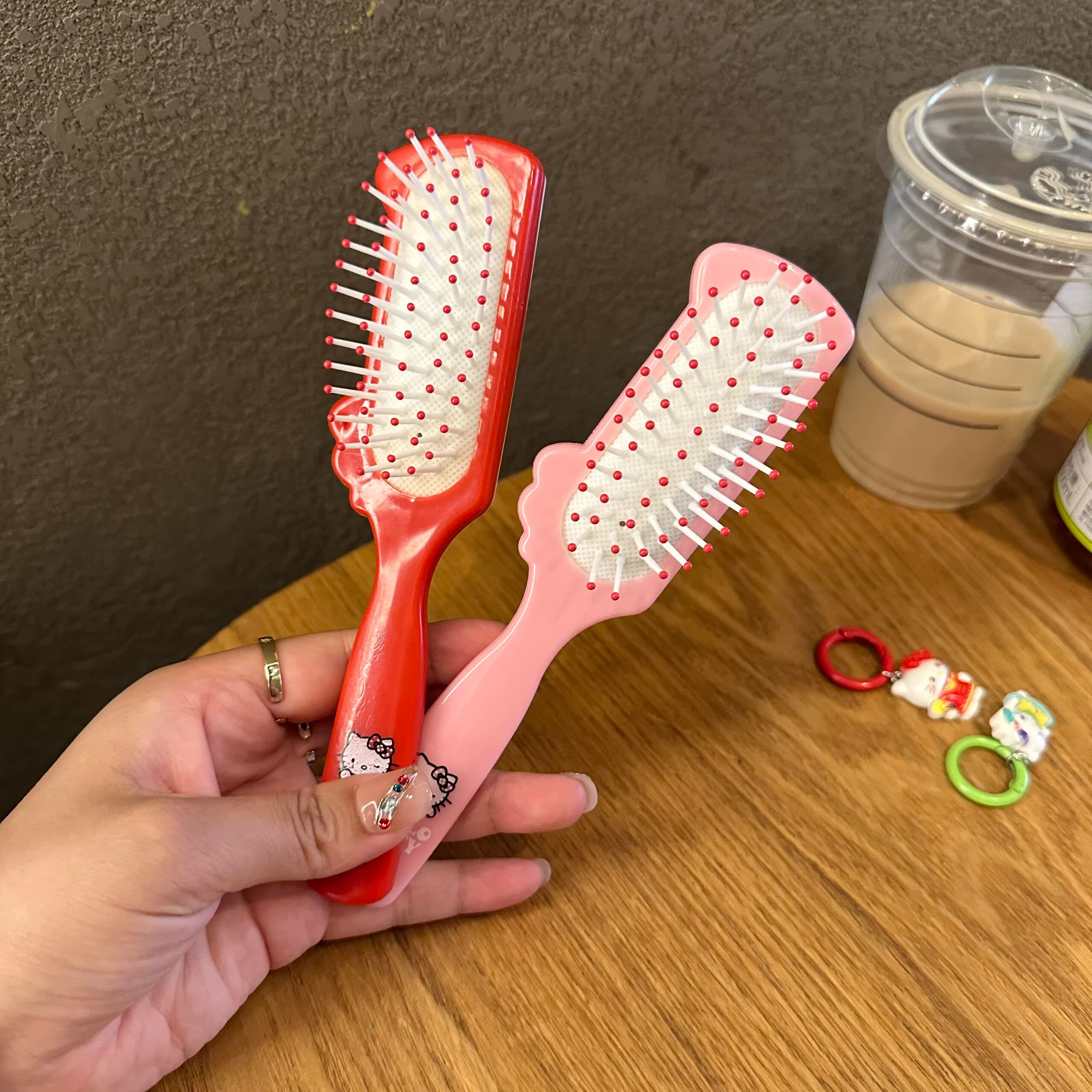 便携小梳子可爱卡通diy满钻按摩气囊女生小巧猫咪按摩梳子