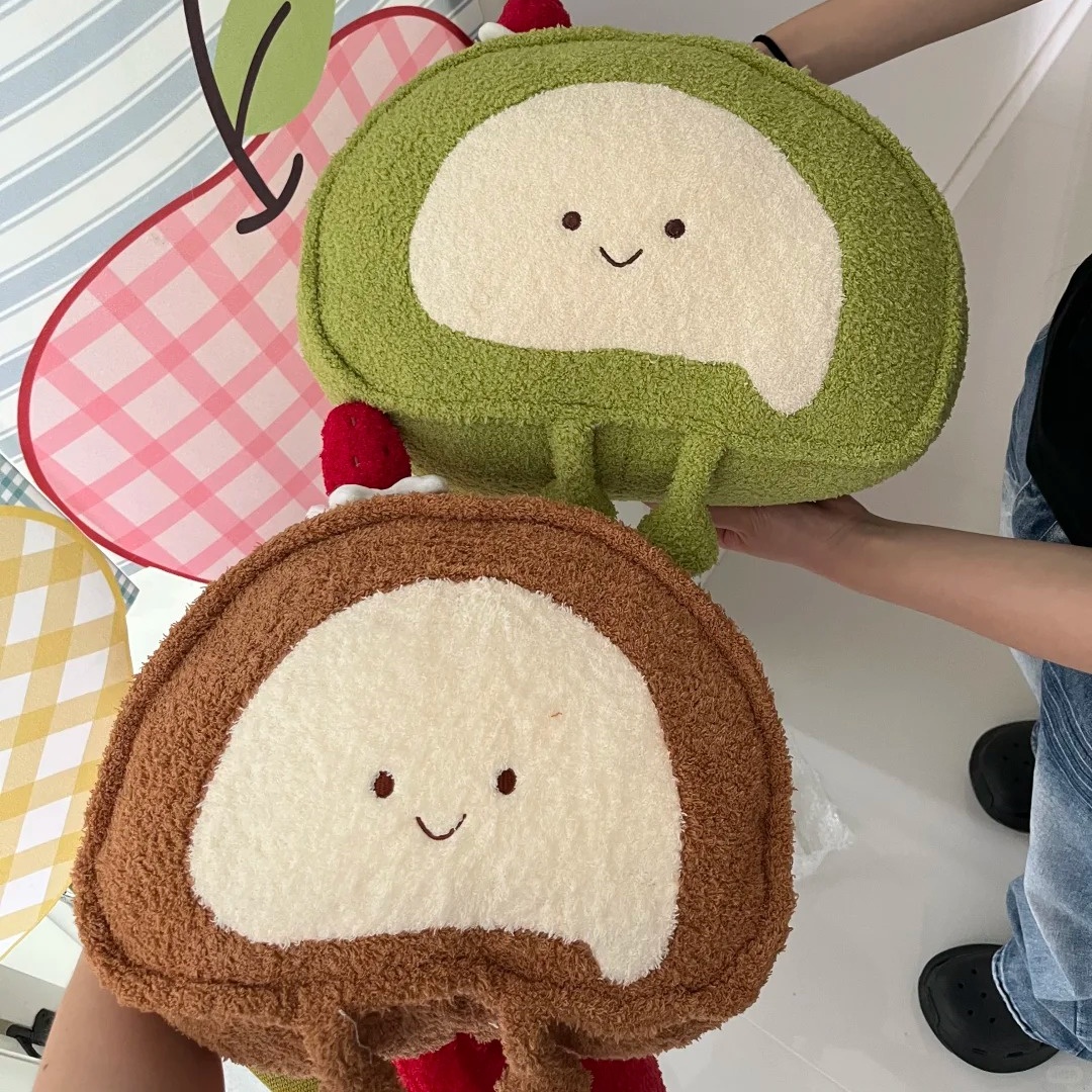 卡通柔软瑞士卷抱枕！