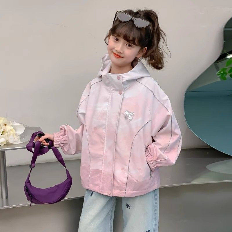 2025新款女童韩版秋季韩版洋气冲锋衣中大童装夹克上衣小学生上衣