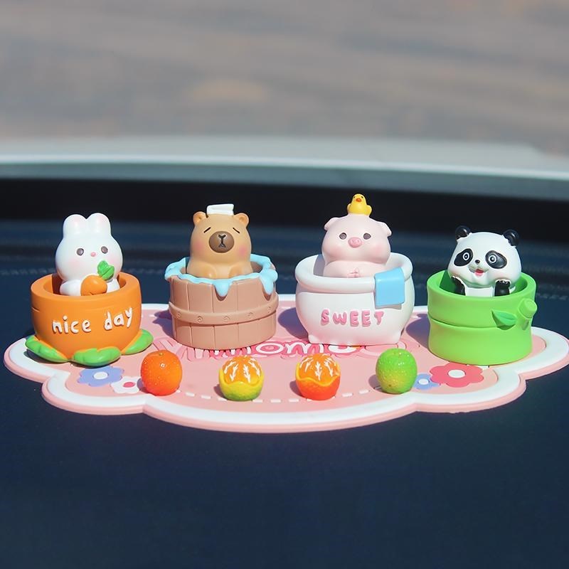 可爱摇头小猪汽车摆件车载车内饰品女F创意车上中控台装饰用品大