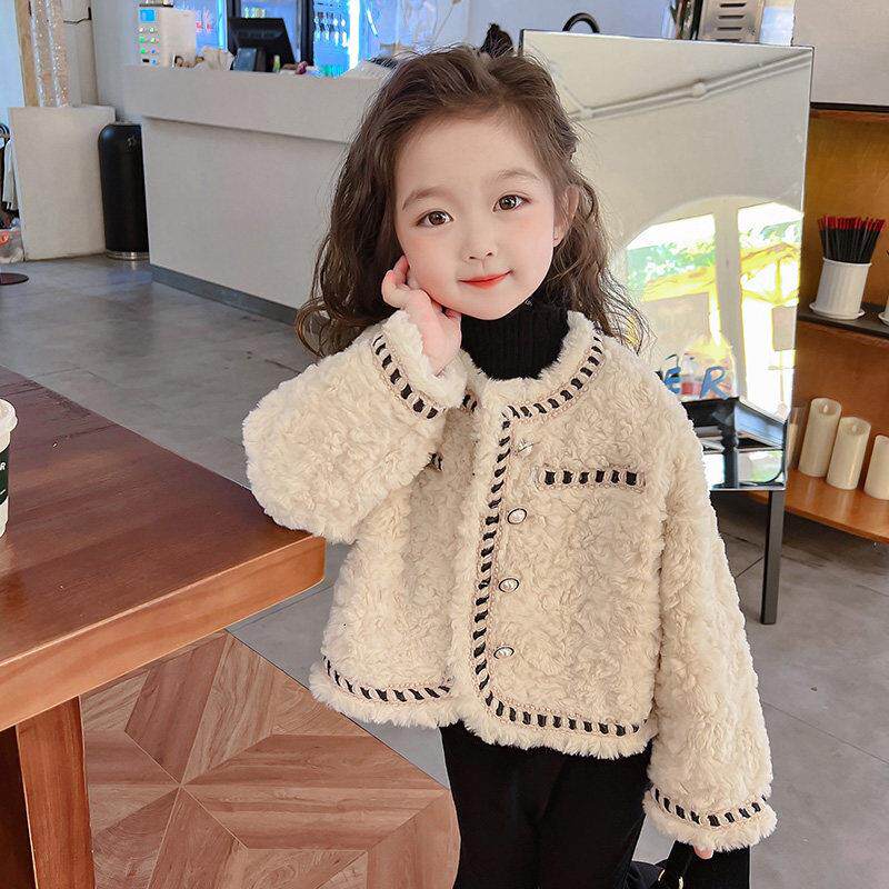 女童外套秋装2025新款女宝宝秋季羊羔绒衣服女孩小香风儿童春秋款