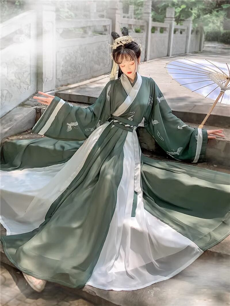2023新款汉服整套出租租赁女齐腰襦裙交领魏晋风三件套长摆裙