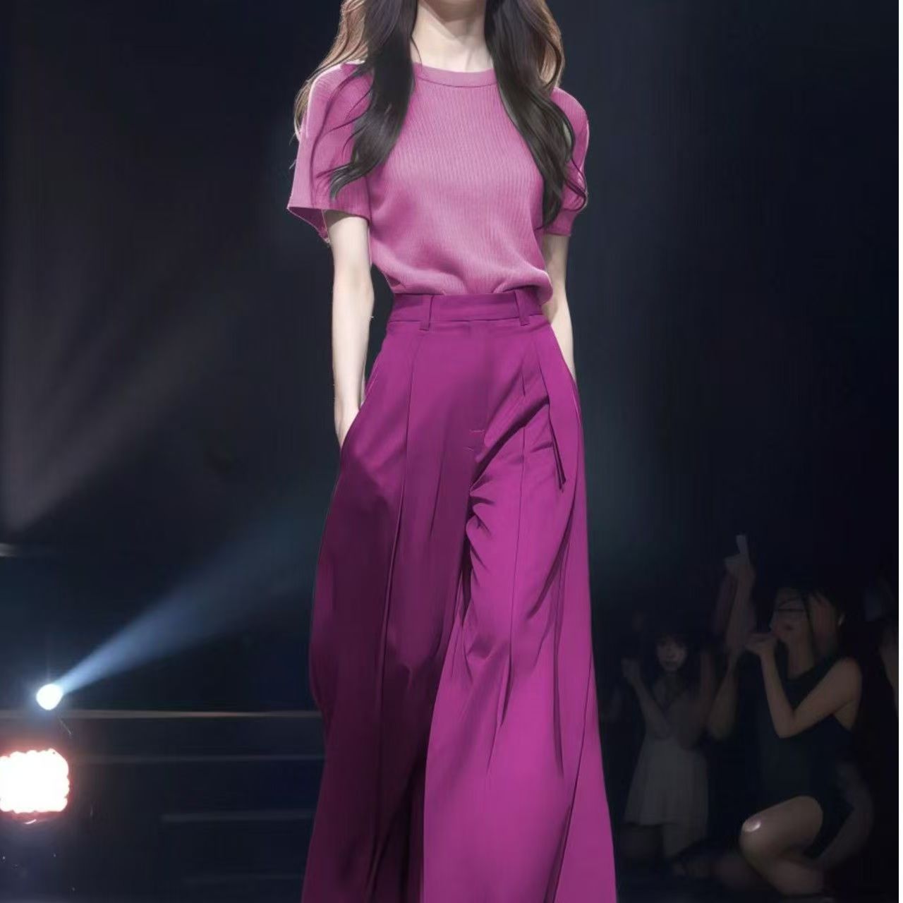 短袖针织衫搭阔腿裤2025新款大方得体巨好看的穿搭一整两件套女夏