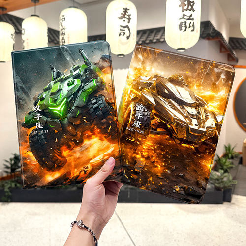 内壳软硅胶材质，四角防摔
