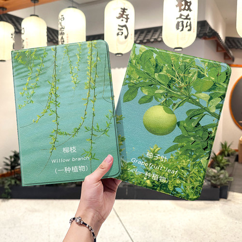 内壳软硅胶材质。舒适手感,四角防摔。