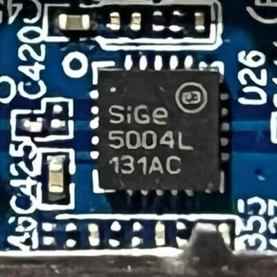 SE5004L-R SE5004L 贴片QFN-20 射频微波管芯片