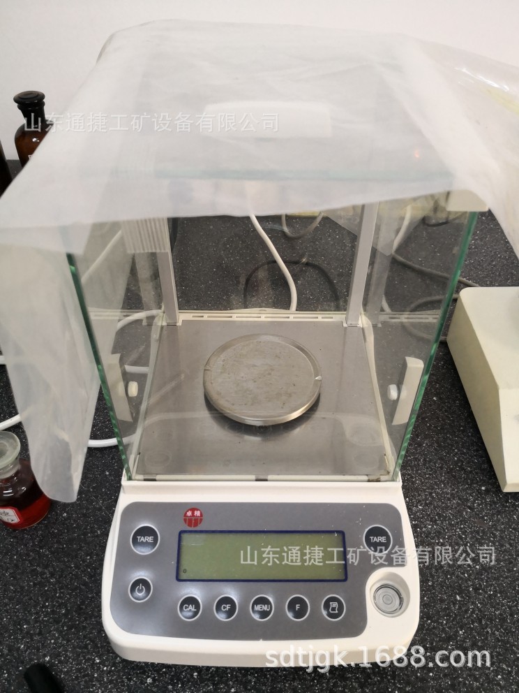实验室用电子分析天平   高精细材料用电子秤  电子分析天平图片