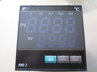 PXR7cTAY1 8WM00