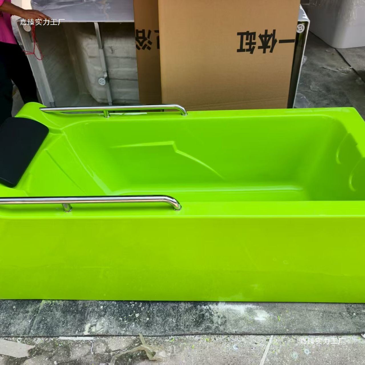 新品一体成型家用亚克力多色浴缸成人浴盆免安装酒店宾馆洗澡浴池