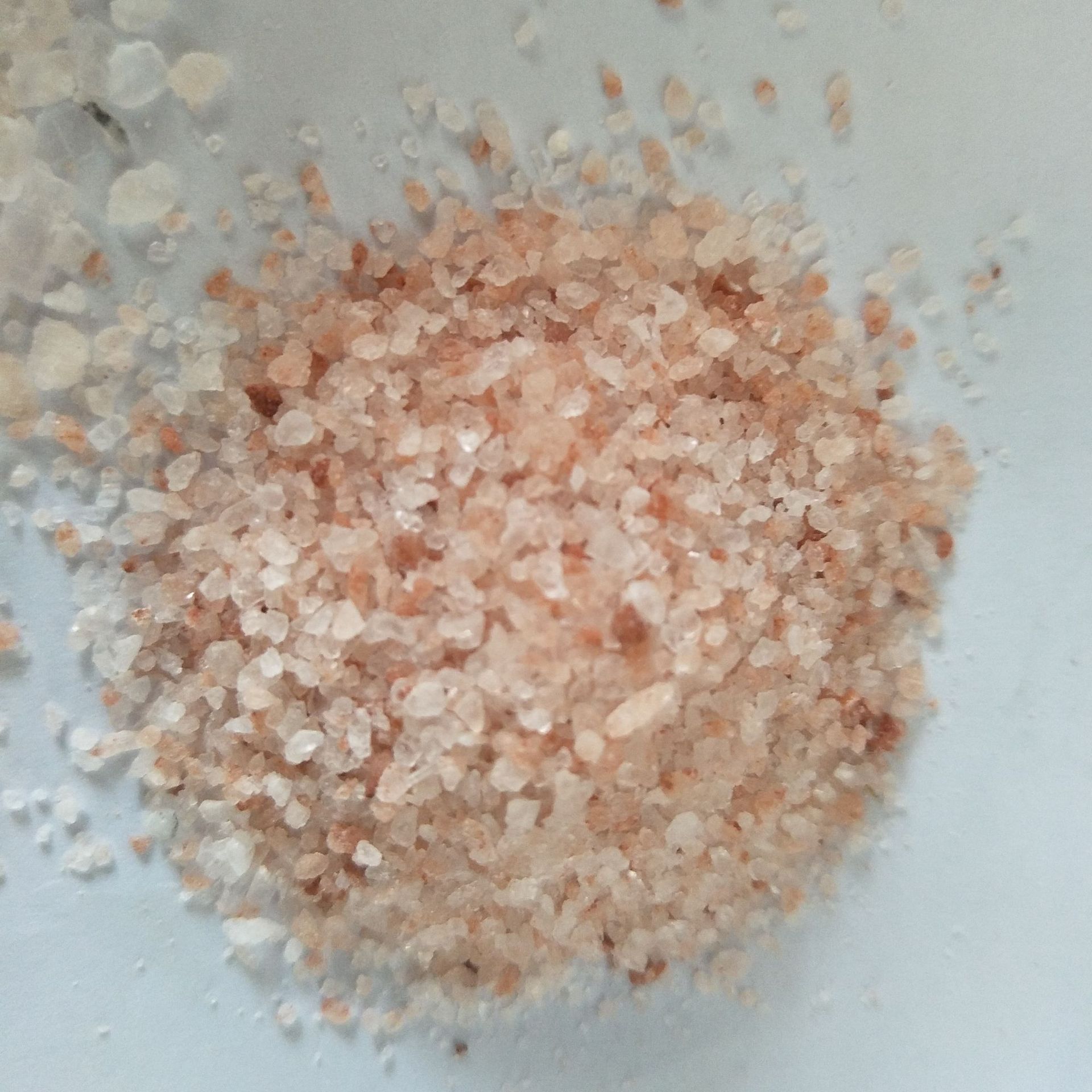 供应大块水晶岩块水晶矿盐盐砖矿盐板盐块盐颗粒天然矿石