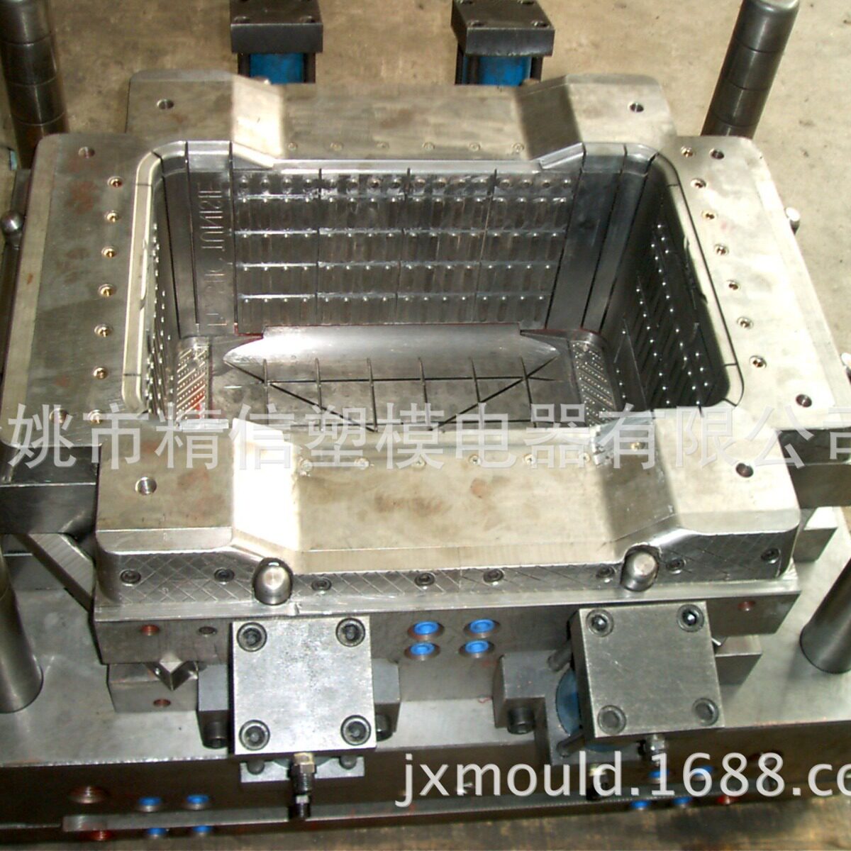 汽车零配件塑料模具注塑加工