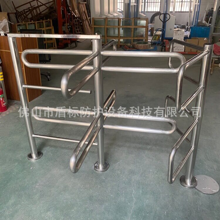 景区出口不锈钢回转栏半高十字单向转闸 90度手推栅栏十字型转门