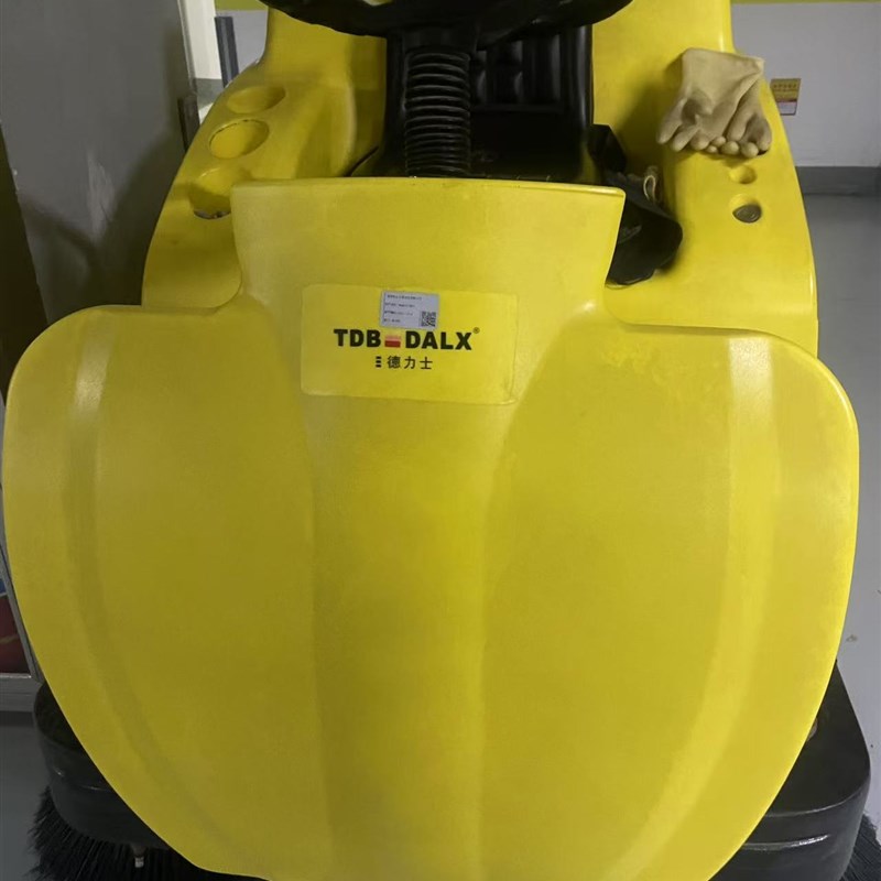 三德力士驾驶式扫地车边刷主刷扫路车刷子盘刷滚.刷 可咨询