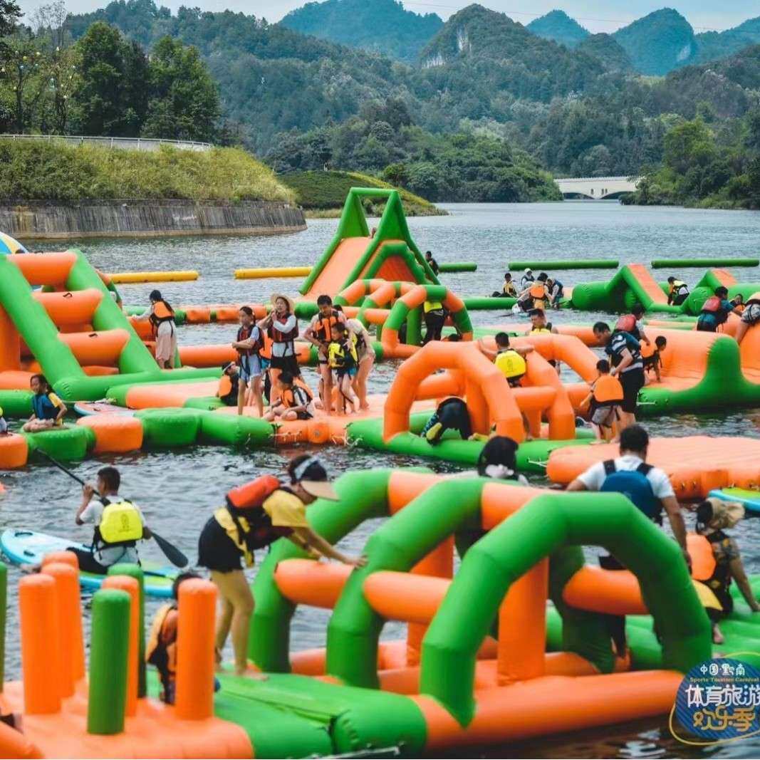 大型水上闯关游乐设备漂流海上冲关组合旅游景区水上游乐设施