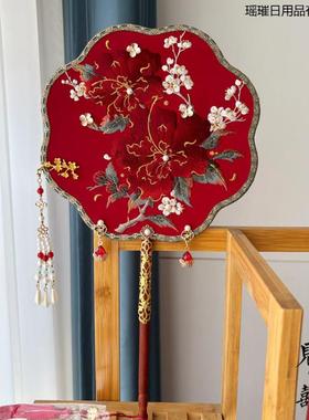 木槿花机绣喜扇中式汉服新娘遮羞团扇红色团扇装饰品