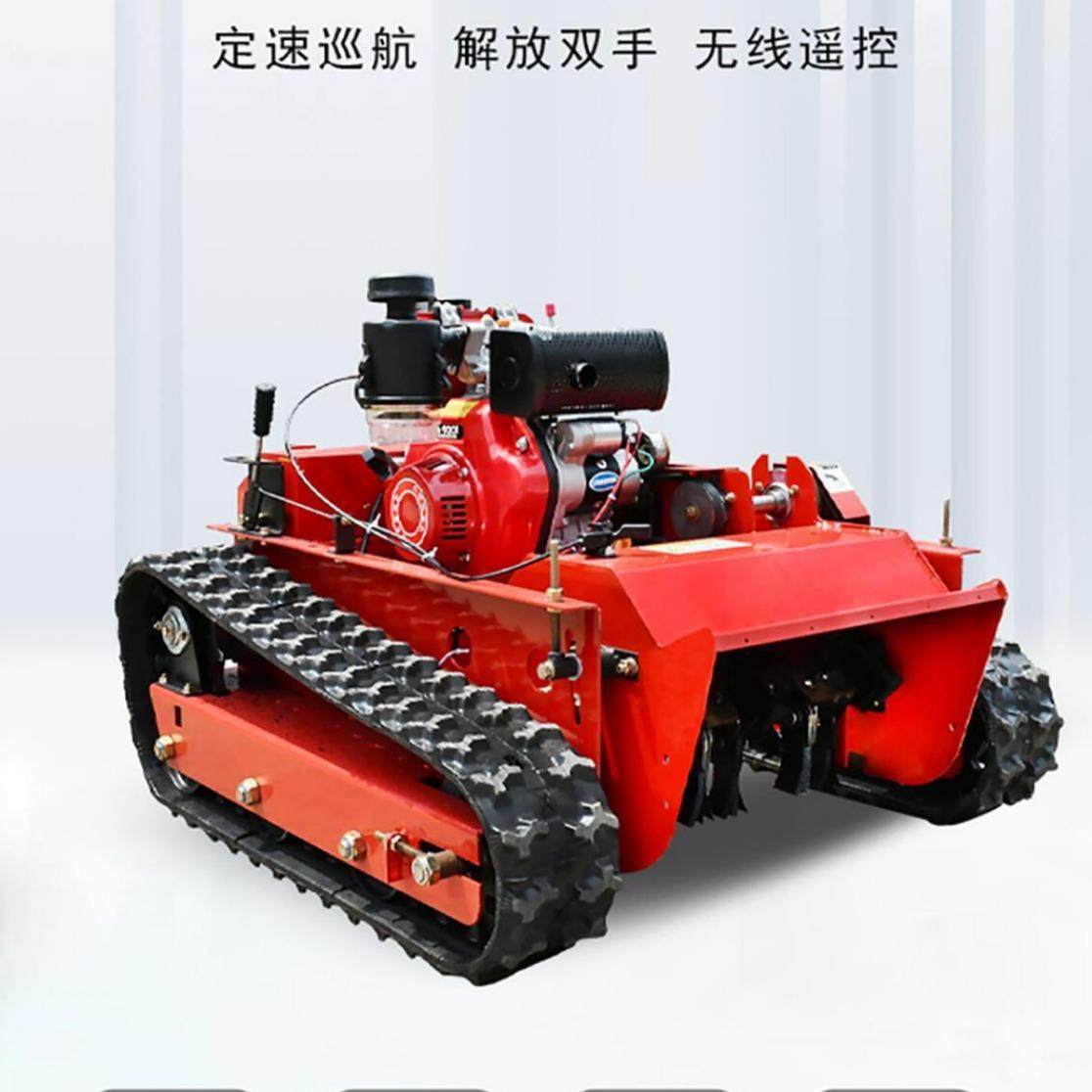 甘肃履带式四驱微耕机柴油农用小型老人耕地机犁地翻土新型旋耕机