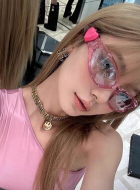 韩版复古果冻粉色骑行镜女潮糖果色桃心墨镜y2k街拍造型太阳眼镜