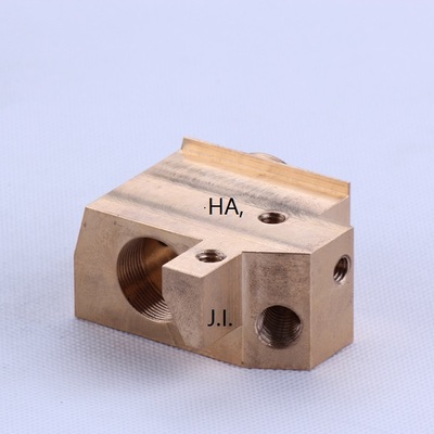 线切割慢走丝三凌SL上机头铜座X176C706H02机头M4R52新HA三凌H现