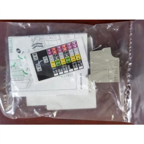 议价【鑫永盛电气】原装进口NSX NS NSE CVS 塑壳断路器OF SDE 辅