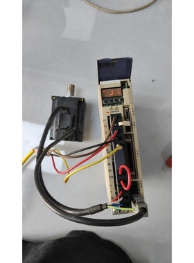 议价安川驱动器400WSGDV-2R8A01B002000实