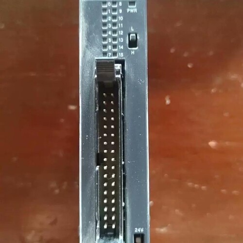 议价【议价】基恩士plckv-nc32ex二手拆机。功能正常