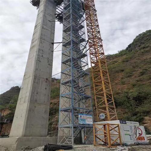 现货角钢安全梯笼组合框架式建筑爬梯施工护栏平台可整体焊接通道