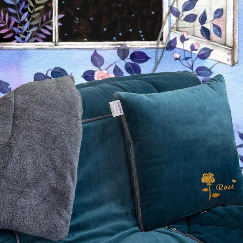 加绒加厚保暖抱枕被子两用午睡小毛毯蓝色灰色抱枕汽车靠垫摺叠被