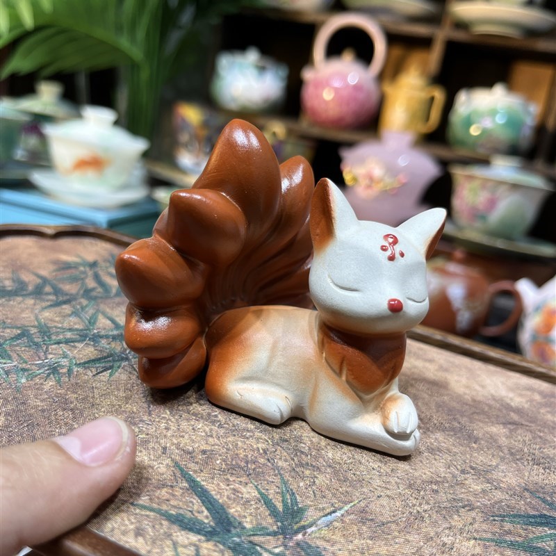 九尾狐紫砂茶宠狐狸小摆件手工雕塑创意NO茶玩可养茶桌装饰品