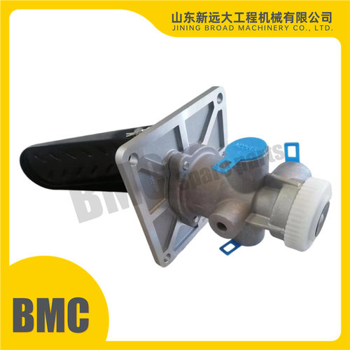 山推L55装载机用配件气制动阀1455-77-37000  XM60C制动阀