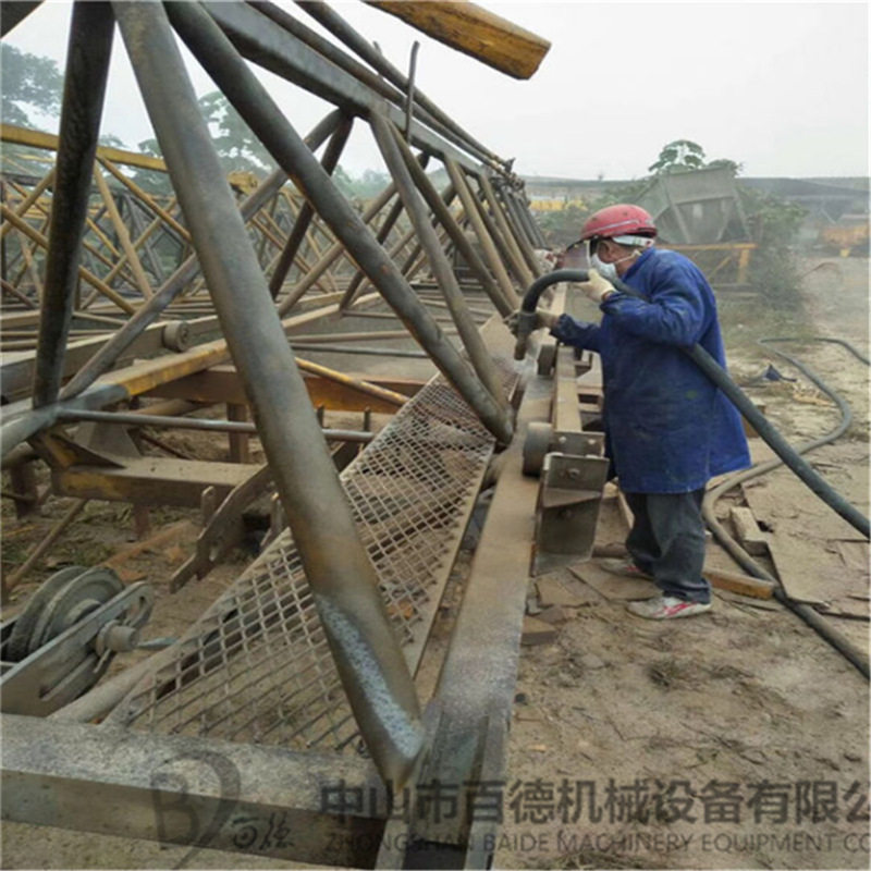 槽钢除锈喷砂机U型钢喷砂除锈铁板除锈防腐户外移动喷沙罐