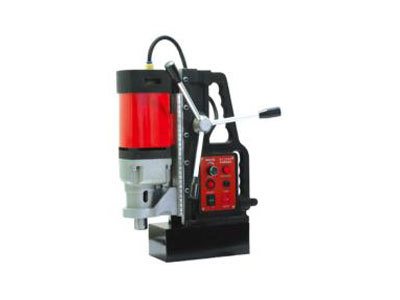 上海宝杰牌吸铁钻，磁座钻，BJ-32吸铁钻，380V便携式磁座钻