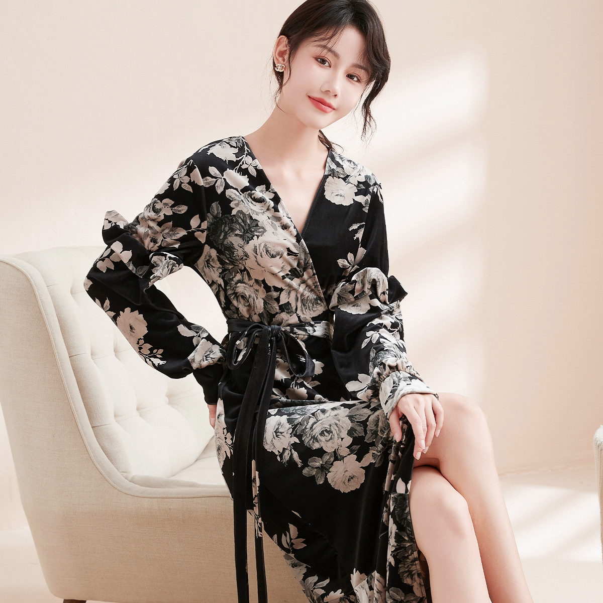 百富金丝绒女奢华国风睡袍