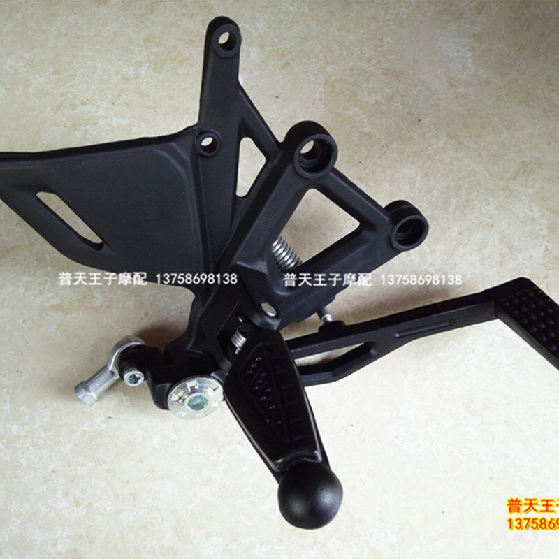 黄龙BJ600GS/TNT600/BN600IH右脚蹬支架 刹车踏板总成右踏脚总成