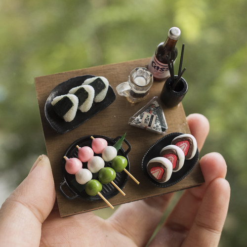 软陶日本三色团子草莓大福冰箱贴