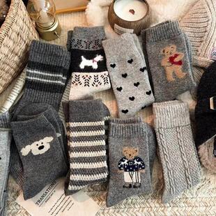 袜子女士秋冬季加厚保暖中筒袜纯棉防臭吸汗长袜日系可爱学生女袜