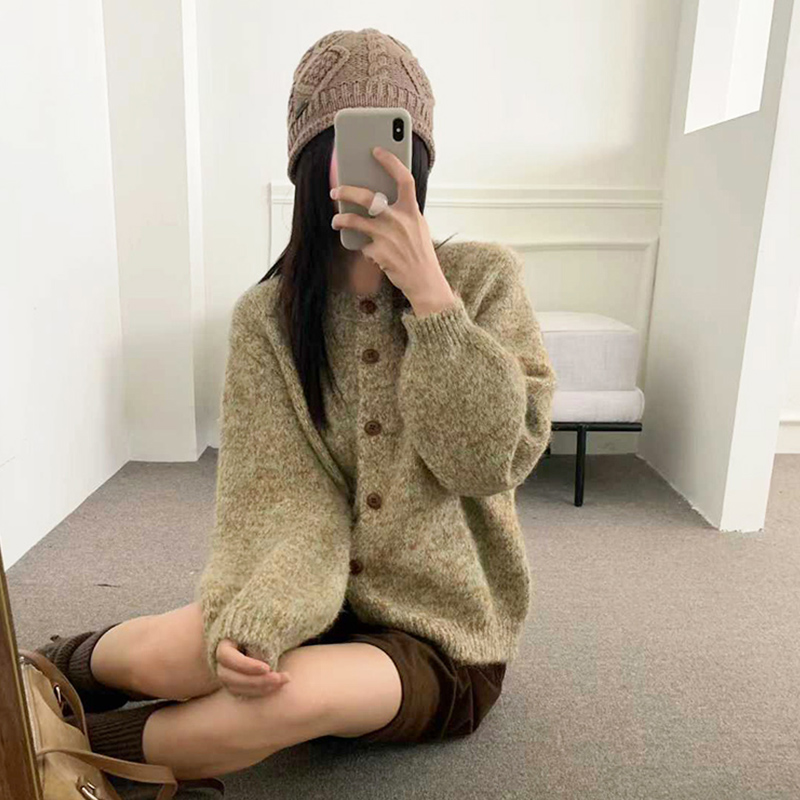 韩系慵懒风圆领针织开衫女秋冬款