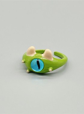 极速无聊a了送TA一个搞怪小怪兽戒指!大眼仔甜酷卡通可爱指环礼物