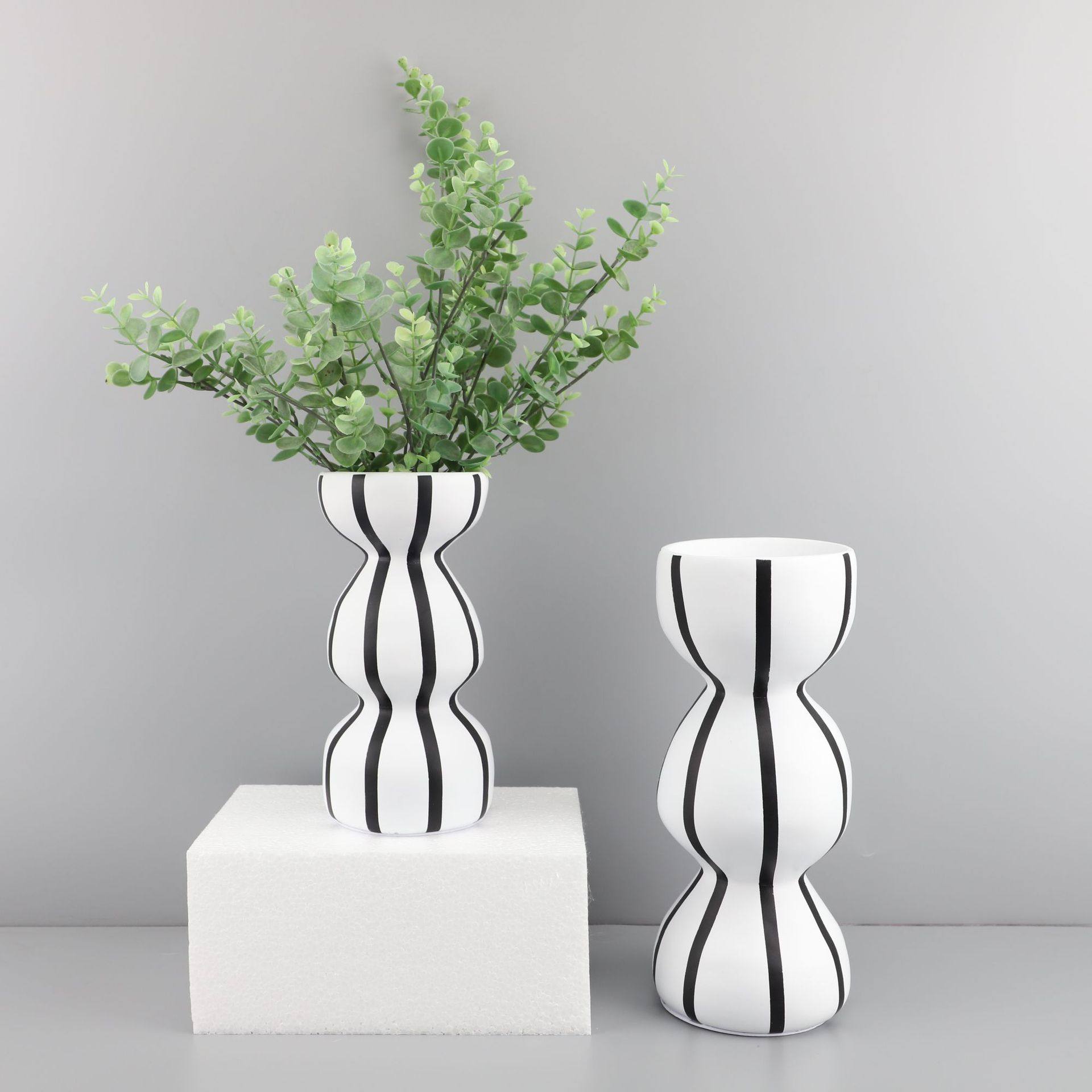 新中式创意树脂葫芦条纹花器样板房卧室书房客厅餐厅茶几桌面摆件