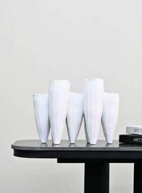 现代简约白色竹笋花瓶花器多管创意抽象家居样板间售楼部装饰摆件
