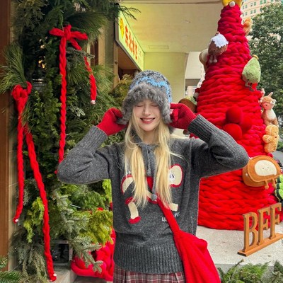 极速圣诞场景布置店铺门口打卡拍照装饰红色麻花绳Sdiy圣诞树道具