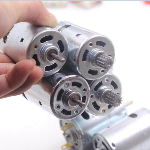 新品包邮540 550直接高速小电机 强磁碳刷带L散热6V-12V马达随机