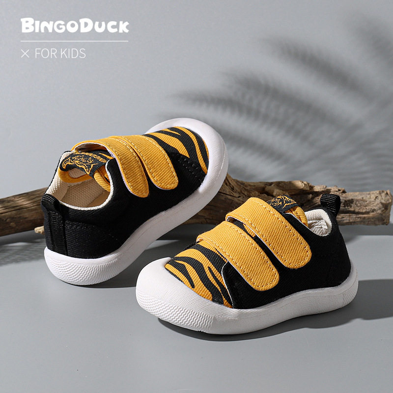 极速宾果鸭学步鞋男宝宝软底防滑春秋0-1-3M岁2婴幼儿女童棉布透