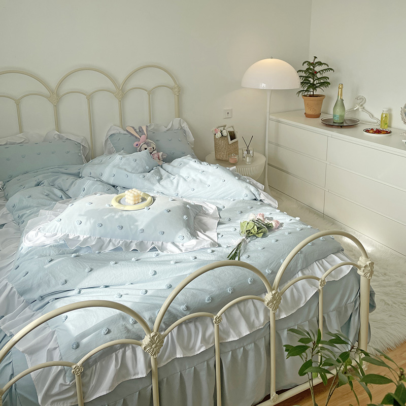 极速文静女孩ins公主风床裙款毛球球水洗棉四件套花X边被套三件套