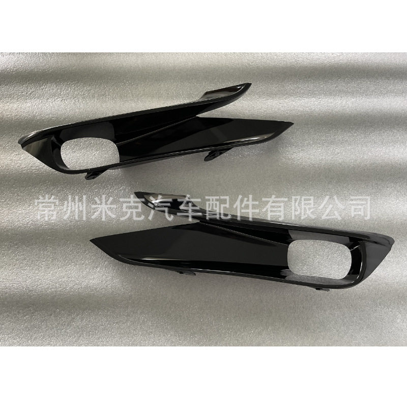 SIENNA US 2021- SE 雾灯框喷漆亮光黑 52128-08100 52127-08100